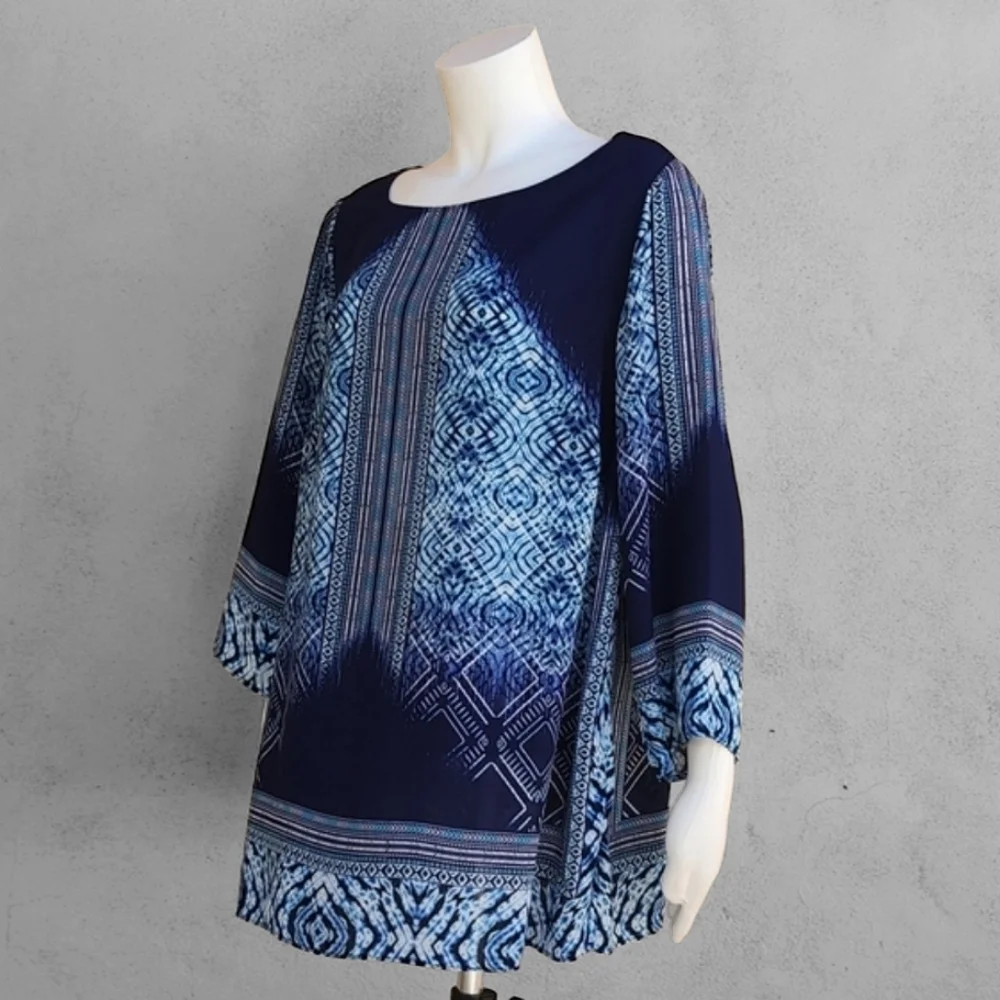 ROSE + OLIVE Batik Blue Tie Dye Tunic Top 1X Plus Tribal Boho Blouse Shirt
